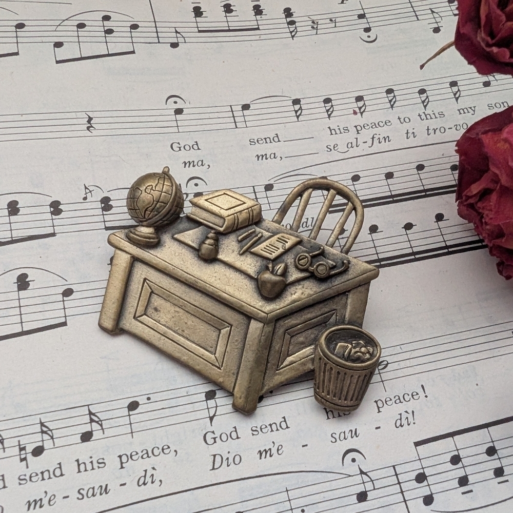 Vintage Desk Brooch
